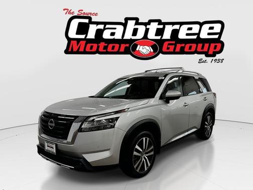 Brilliant Silver Metallic 2023 Nissan Pathfinder Platinum