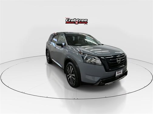 2023 Nissan Pathfinder Platinum