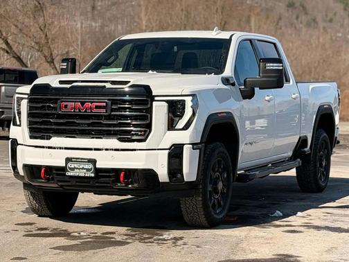 2025 GMC Sierra 2500 AT4