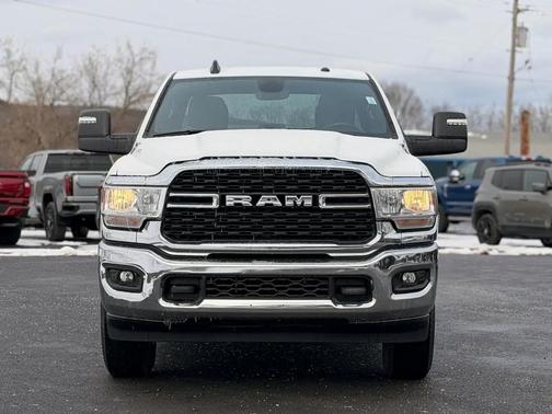 2024 RAM 2500 Bighorn Crew Cab SWB 4WD