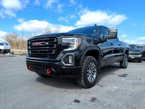 2022 GMC Sierra 1500 AT4