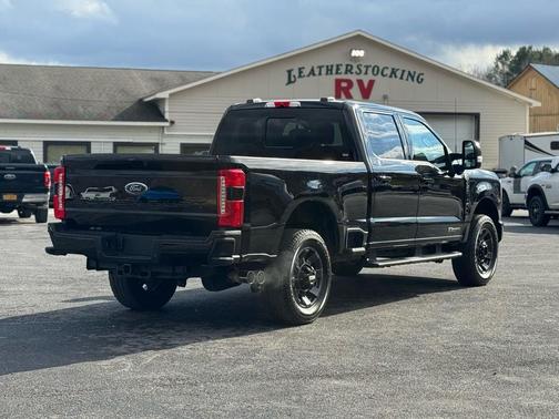 2024 Ford F-350 Lariat