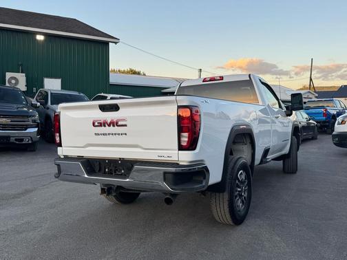 2024 GMC Sierra 3500 SLE