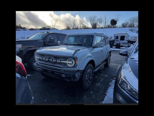 2023 Ford Bronco Outer Banks