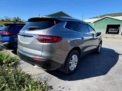 2021 Buick Enclave Essence AWD