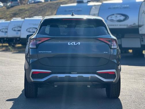 2023 Kia Sportage Hybrid LX