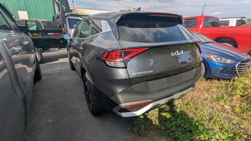 2023 Kia Sportage Hybrid LX