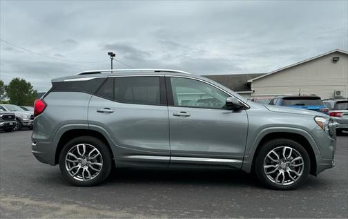 2023 GMC Terrain Denali