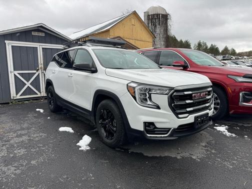 2022 GMC Terrain AT4 AWD