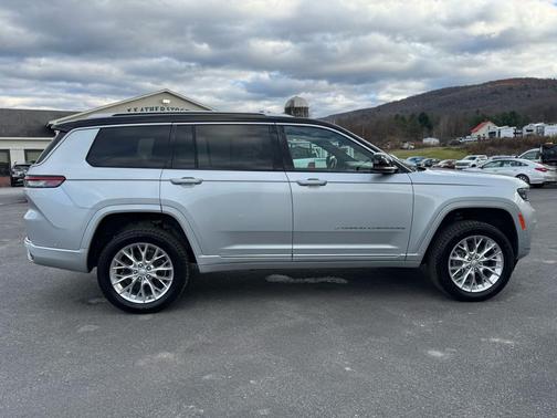 2021 Jeep Grand Cherokee L Summit