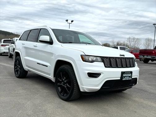 2021 Jeep Grand Cherokee Laredo