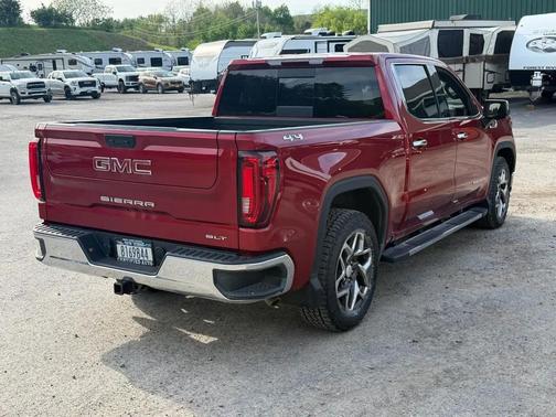Red 2023 GMC Sierra 1500 SLT