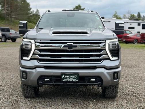 Gray 2024 Chevrolet Silverado 2500 High Country