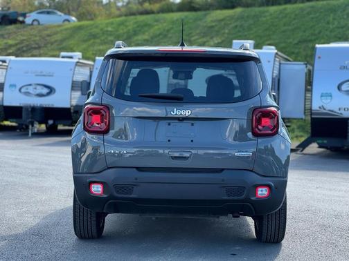2021 Jeep Renegade Latitude