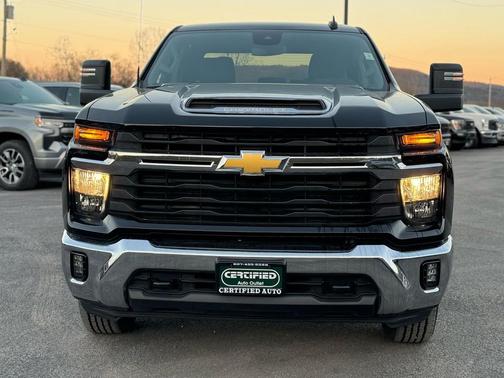 2024 Chevrolet Silverado 2500 LT