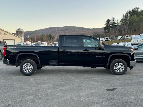 2024 Chevrolet Silverado 2500 LT
