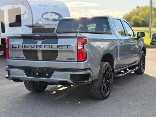 Gray 2024 Chevrolet Silverado 1500 RST