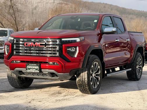 2023 GMC Canyon Denali