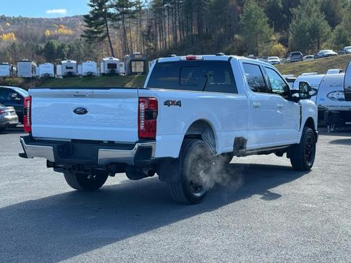 2024 Ford F-250 Lariat Crew Cab 4WD LWB