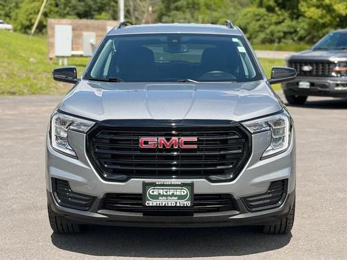 Gray 2023 GMC Terrain SLE
