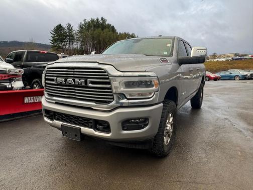 2024 RAM 2500 Laramie Crew Cab 4WD