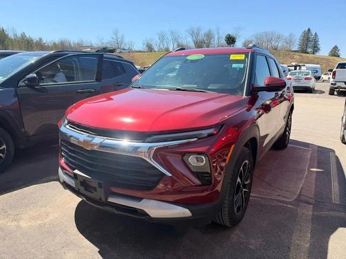 Red 2025 Chevrolet Trailblazer LT