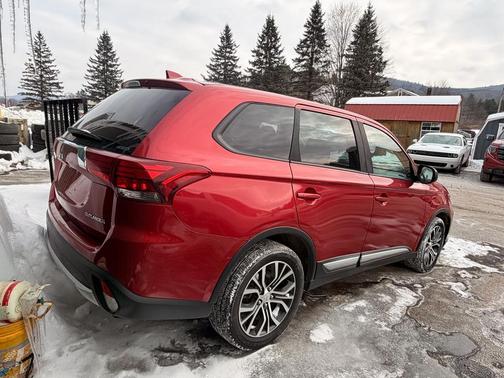 2018 Mitsubishi Outlander SEL