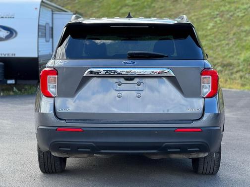 2021 Ford Explorer XLT 4WD