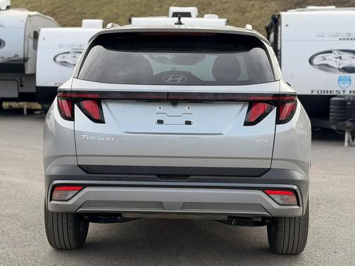2025 Hyundai TUCSON SEL AWD