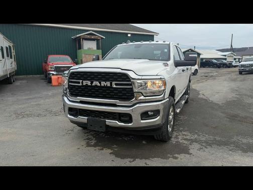 2023 RAM 2500 Tradesman Crew Cab SWB 4WD