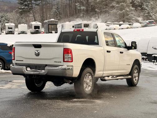 2023 RAM 2500 Tradesman Crew Cab SWB 4WD