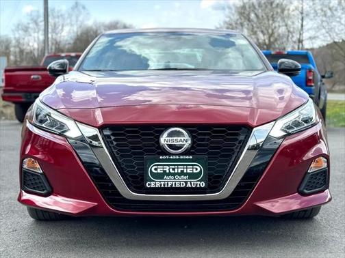 2021 Nissan Altima SR FWD