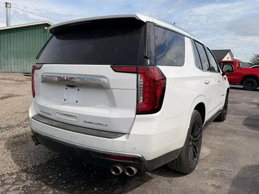 Summit White 2023 GMC Yukon Denali