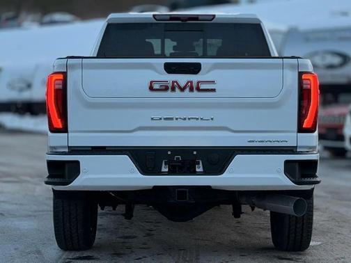 2024 GMC Sierra 3500 Denali