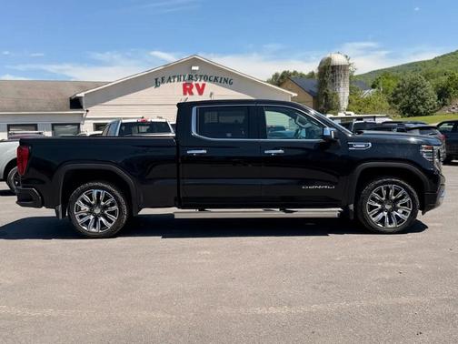 Black 2023 GMC Sierra 1500 Denali