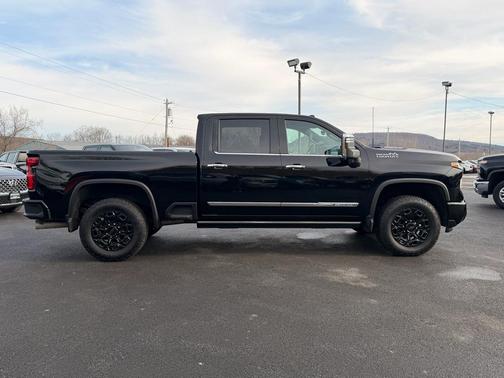 2024 Chevrolet Silverado 2500 High Country