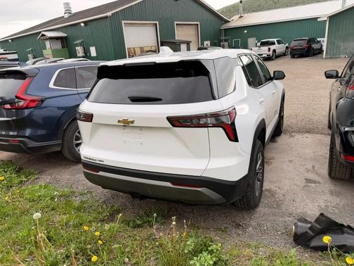 White 2026 Chevrolet Equinox 1LT