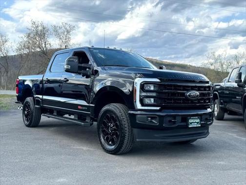 2024 Ford F-250 Lariat Crew Cab 4WD