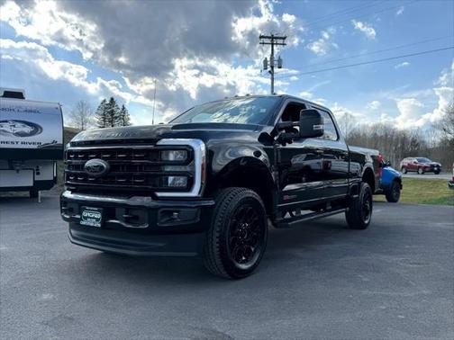 2024 Ford F-250 Lariat Crew Cab 4WD