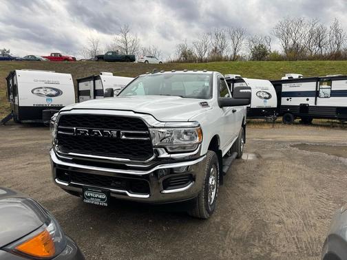 2024 RAM 2500 Tradesman Reg Cab 4WD