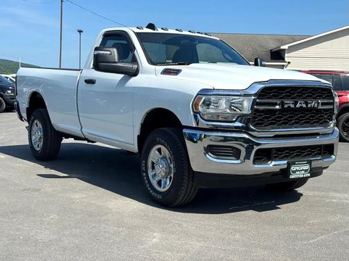 2024 RAM 2500 Tradesman Reg Cab 4WD