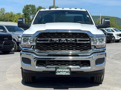 2024 RAM 2500 Tradesman Reg Cab 4WD