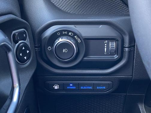 2024 Jeep Wrangler 4xe Rubicon X