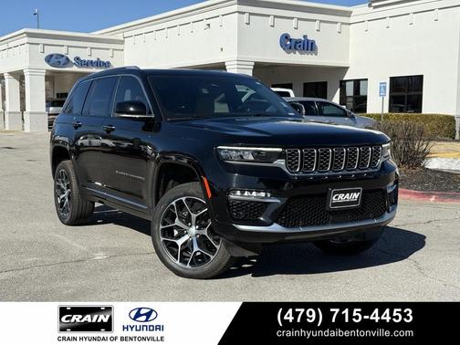 2022 Jeep Grand Cherokee Summit