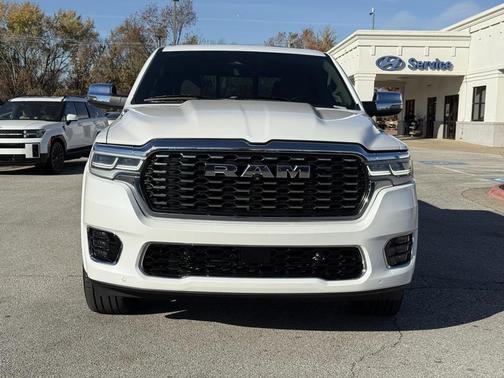 2025 RAM 1500 ST