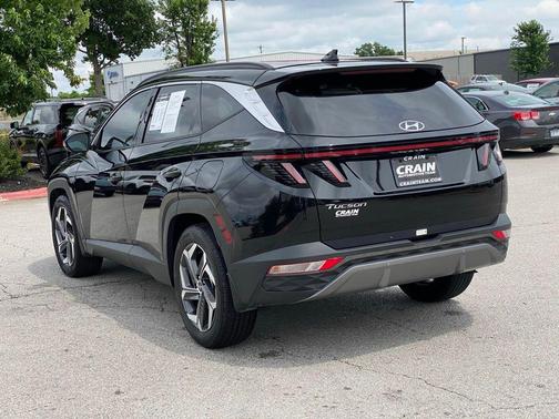 Black Pearl 2024 Hyundai TUCSON Limited
