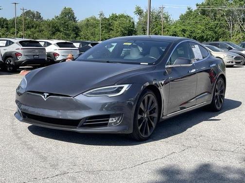 2020 Tesla Model S Long Range
