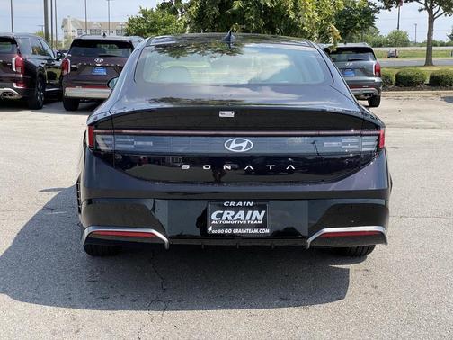 2026 Hyundai SONATA SEL