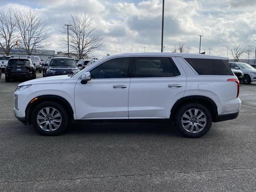 2024 Hyundai PALISADE SE