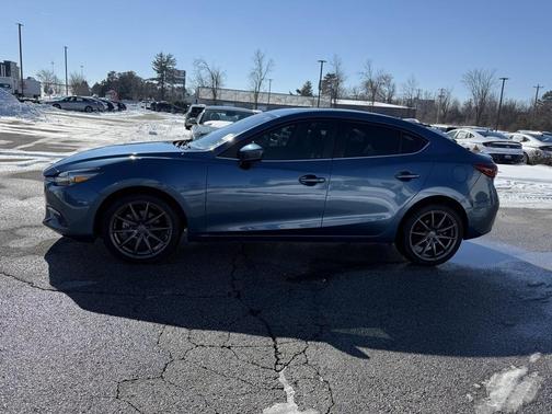 2018 Mazda Mazda3 Grand Touring
